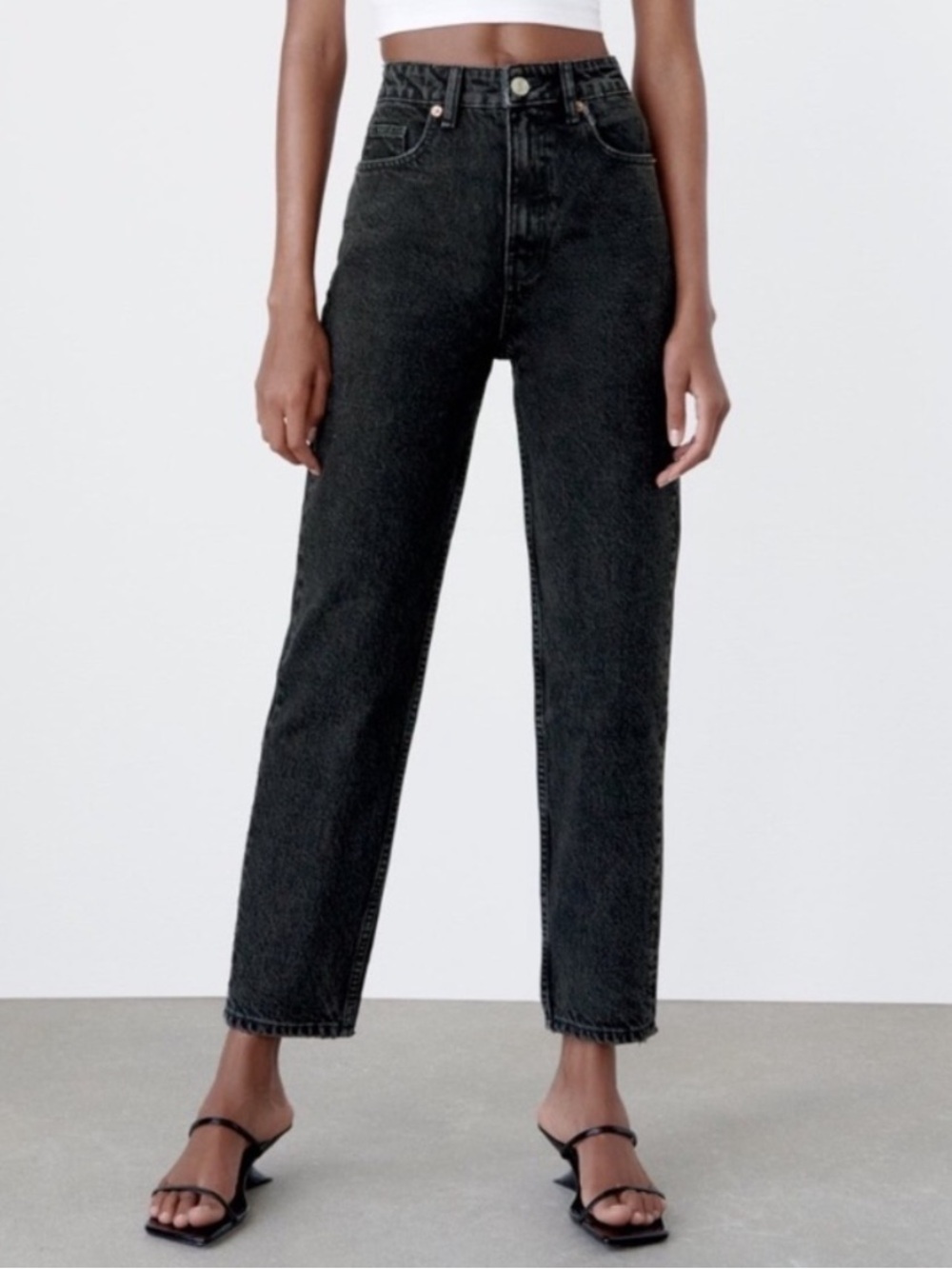Zara High-Rise Black Straight-Leg Women's Jeans